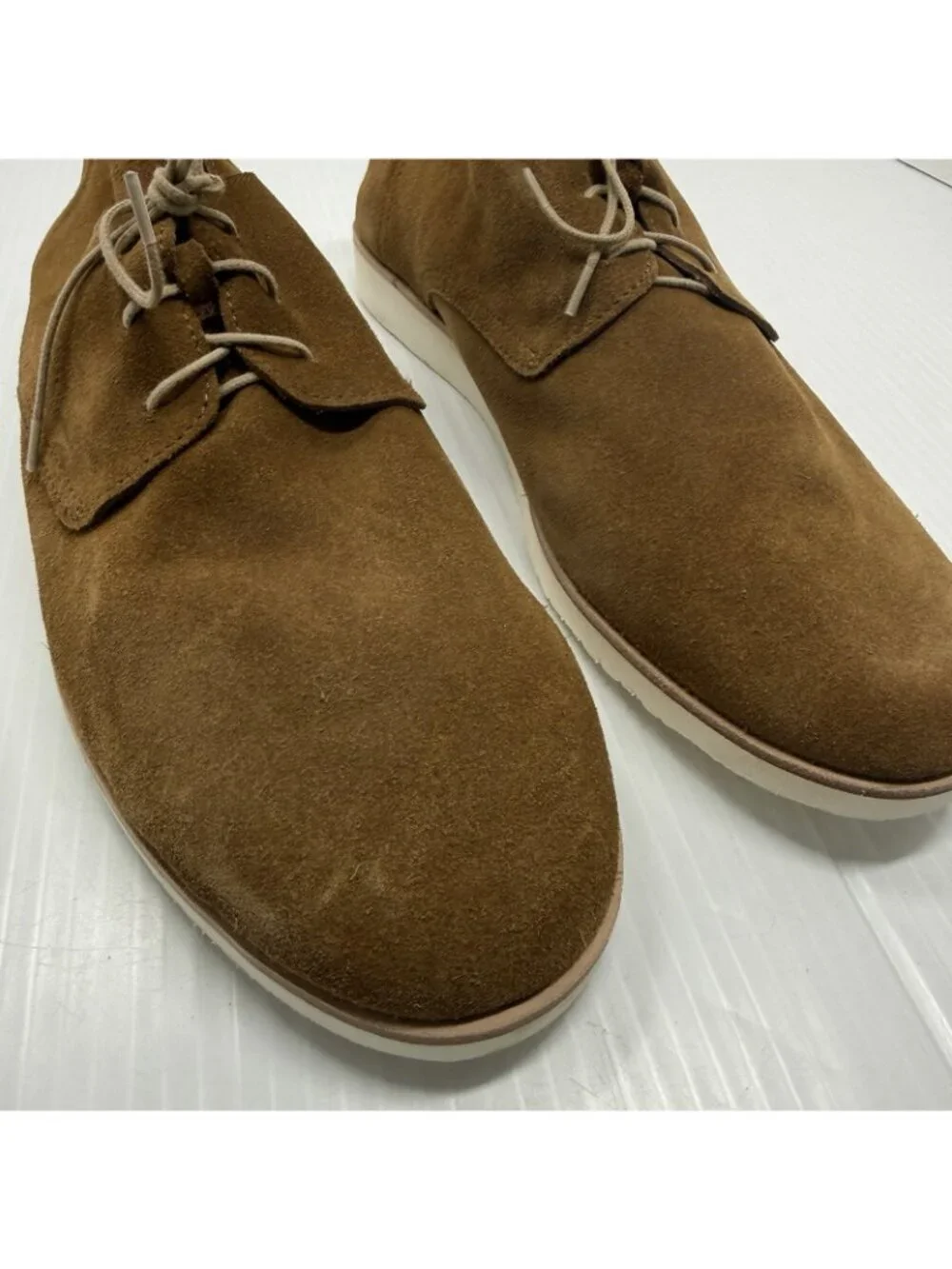 Nisolo Lightweight Flex Derby 10.5 Tan Suede Packable Travel Ethical Minimalist
